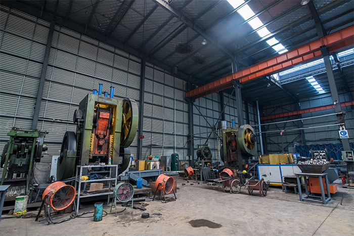 酒泉网架配件-锥头加工车间